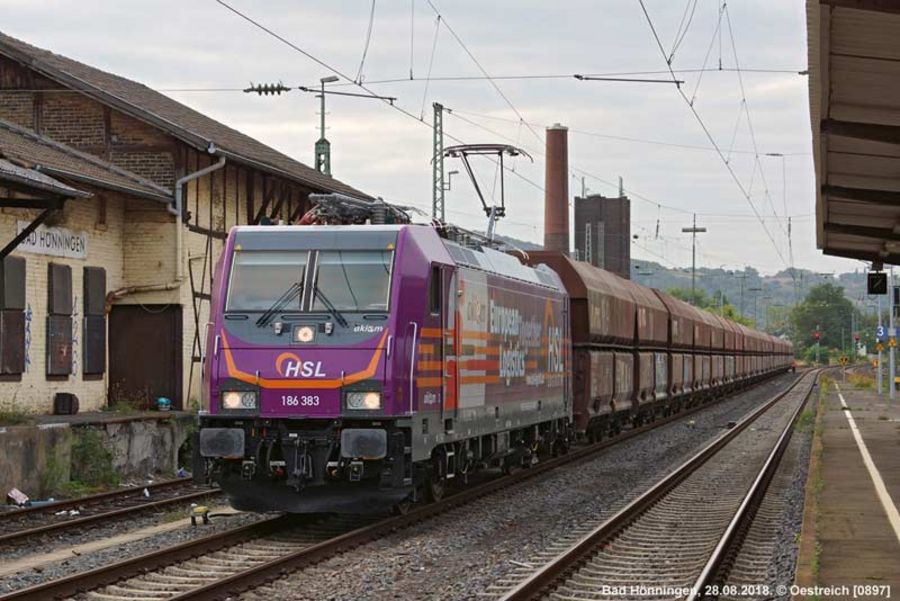 HSL Logistik Zug