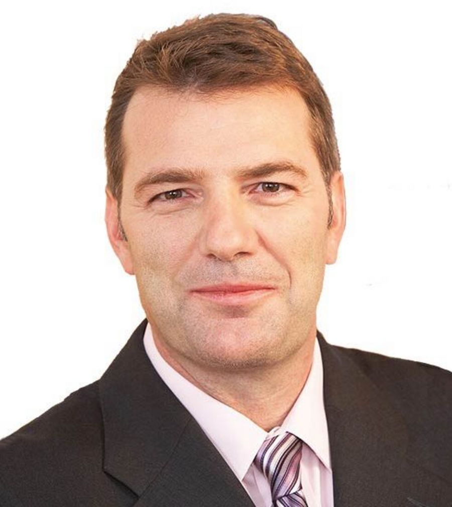 Dr. Oliver Bärtl, Geschäftsführer der CorTec GmbH Dr. Oliver Bärtl, Geschäftsführer der CorTec GmbH