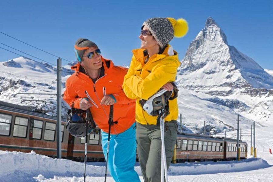 Skifahrer auf dem Gornergrat Skifahrer auf dem Gornergrat
