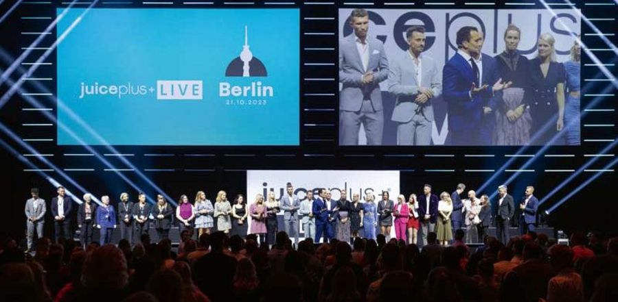 Bei der Juice Plus+ Live Convention 2023 in Berlin Bei der Juice Plus+ Live Convention 2023 in Berlin