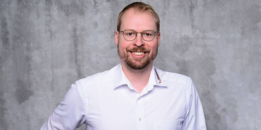 Timm Schwenn, Teamleiter Vertriebsinnendienst der Terberg Spezialfahrzeuge GmbH Timm Schwenn, Teamleiter Vertriebsinnendienst der Terberg Spezialfahrzeuge GmbH