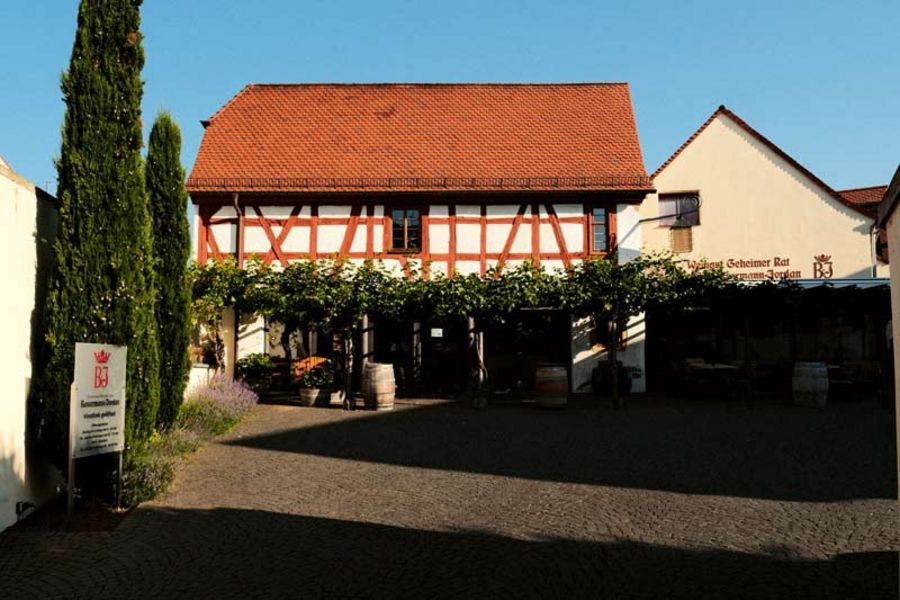 Geheimer Rat - Weingut Basserman-Jordan in Deidesheim Geheimer Rat - Weingut Basserman-Jordan in Deidesheim