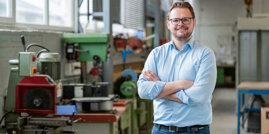 Tim Schmitz, Geschäftsführer der RL Elektrotechnik GmbH & Co. KG Tim Schmitz, Geschäftsführer der RL Elektrotechnik GmbH & Co. KG