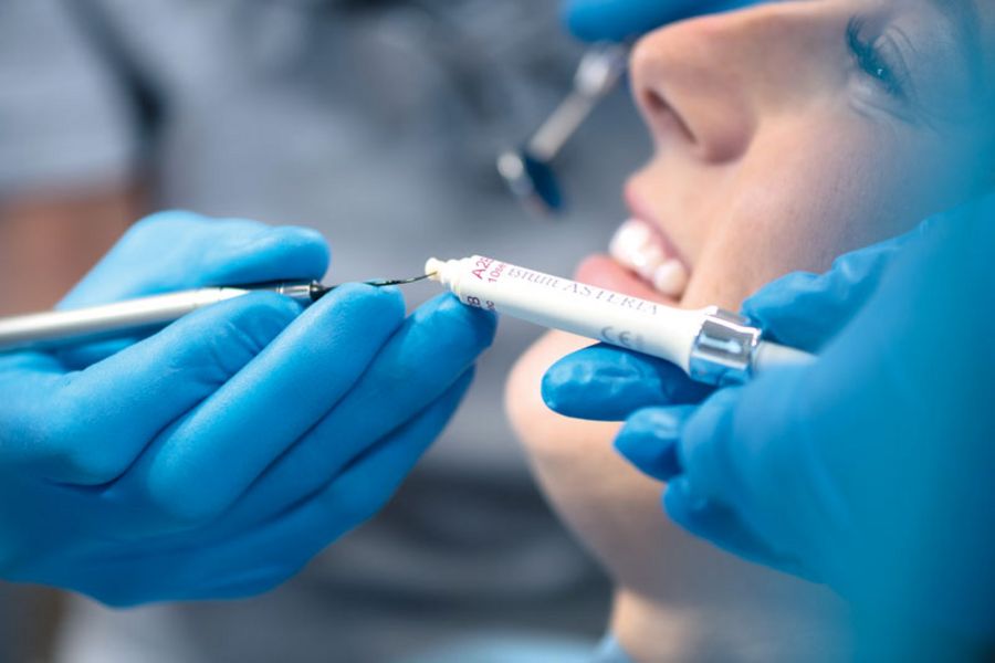 Tokuyama Dental lichthärtende Seitenzahnkomposit Tokuyama Dental lichthärtende Seitenzahnkomposit