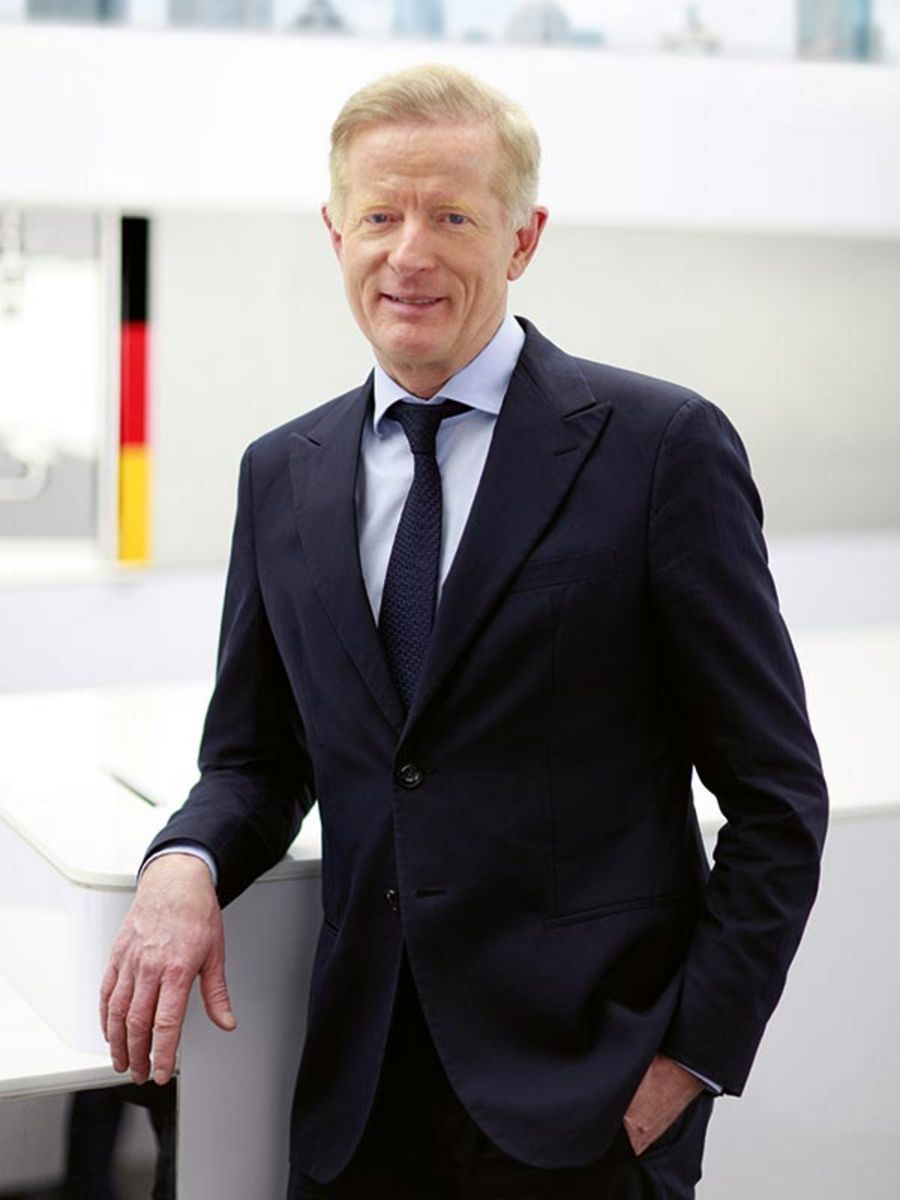 Dr. med. Jørn Jørgensen, Geschäftsführer und Inhaber der EuroEyes Deutschland GmbH Dr. med. Jørn Jørgensen, Geschäftsführer und Inhaber der EuroEyes Deutschland GmbH