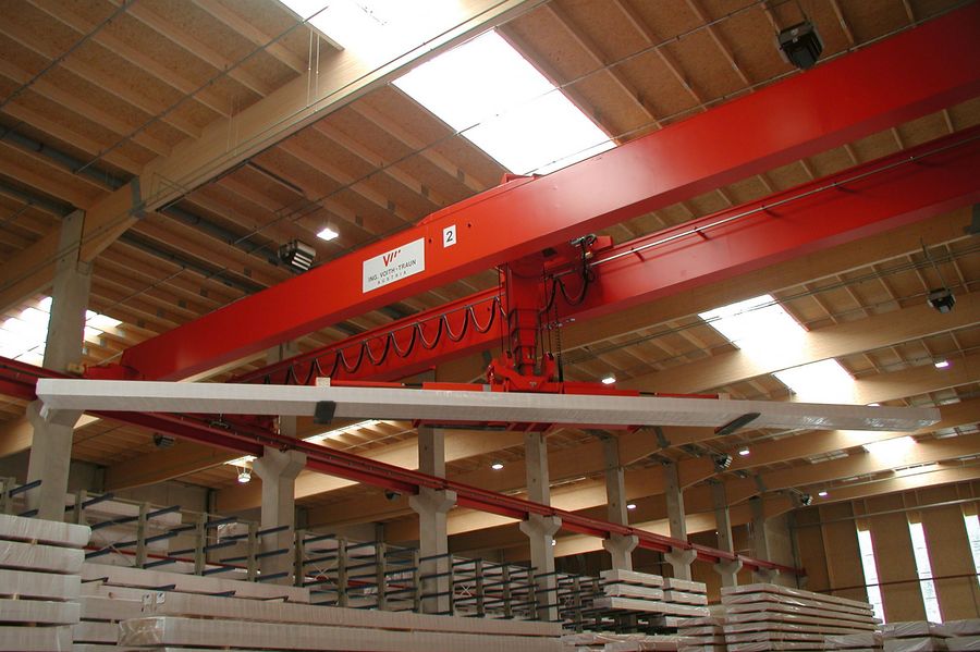Automatisierte Krananlagen von Voith Kran Austria übernehmen Lager- und Materialflüsse Automatisierte Krananlagen von Voith Kran Austria übernehmen Lager- und Materialflüsse