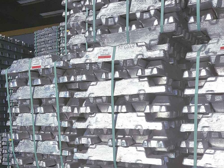 Aluphoenix Unlegierte Aluminiumbarren