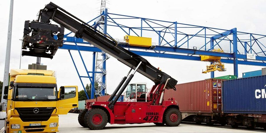 Containerverladung Containerverladung