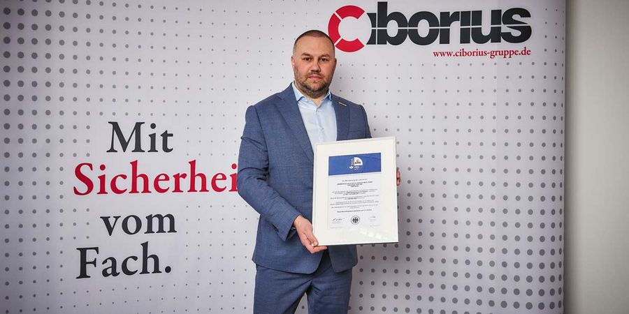Geschäftsführer Andreas Ciborius Geschäftsführer Andreas Ciborius