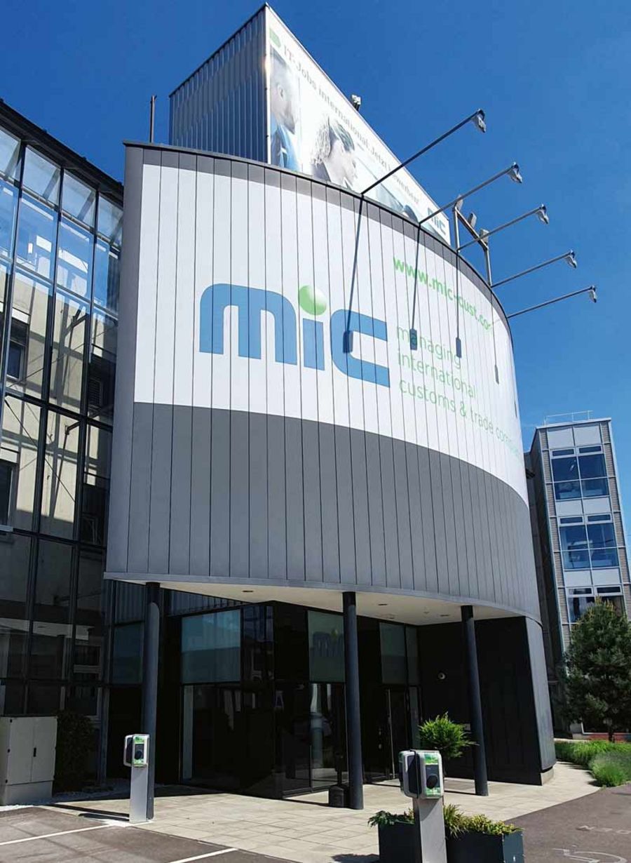 MIC Firmenzentrale in der Hafenstraße in Linz MIC Firmenzentrale in der Hafenstraße in Linz