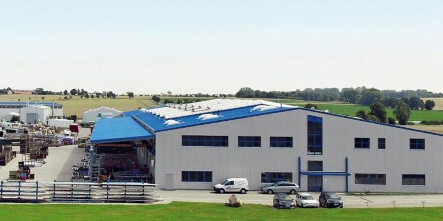 Hauptstandort und Firmengebäude in Hötensleben Hauptstandort und Firmengebäude in Hötensleben
