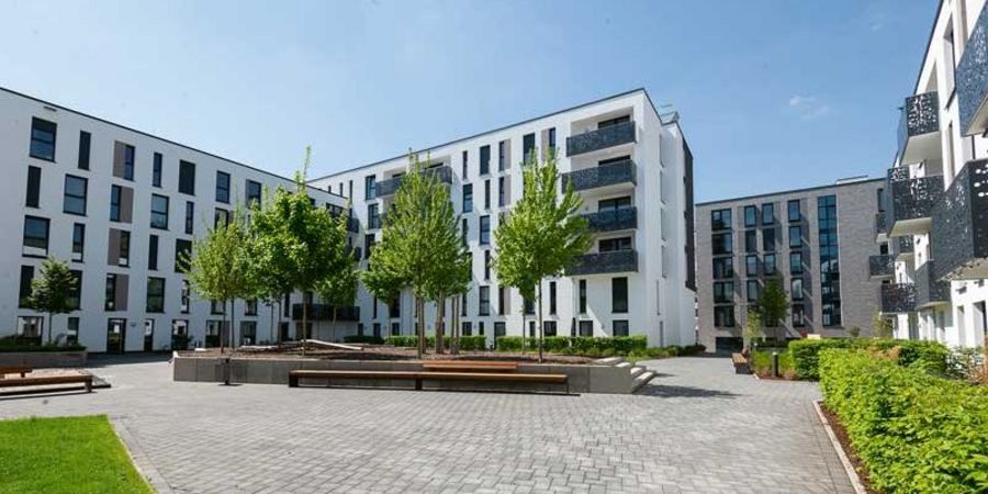 RVI GmbH LOK.West: Innenhof des Wohngebäudes Citadis RVI GmbH LOK.West: Innenhof des Wohngebäudes Citadis