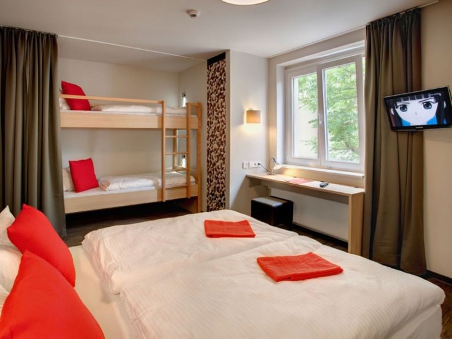 MEININGER Hotel Berlin Mitte: Mehrbettzimmer