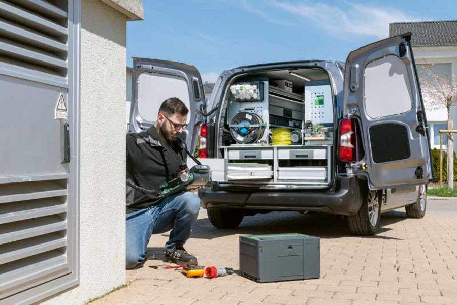 Bott - Fahrzeugeinrichtung für den Elektroinstallateur