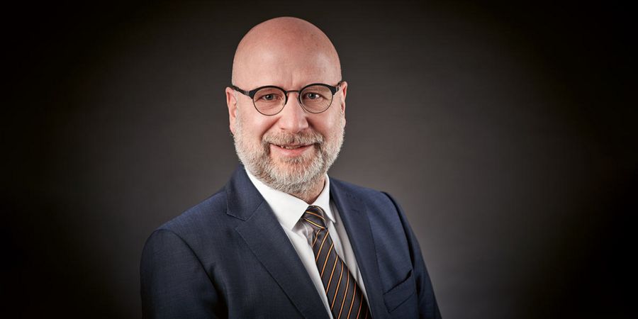 Dr. Michael Koch, Geschäftsführer der TPS-Technitube Röhrenwerke GmbH Dr. Michael Koch, Geschäftsführer der TPS-Technitube Röhrenwerke GmbH