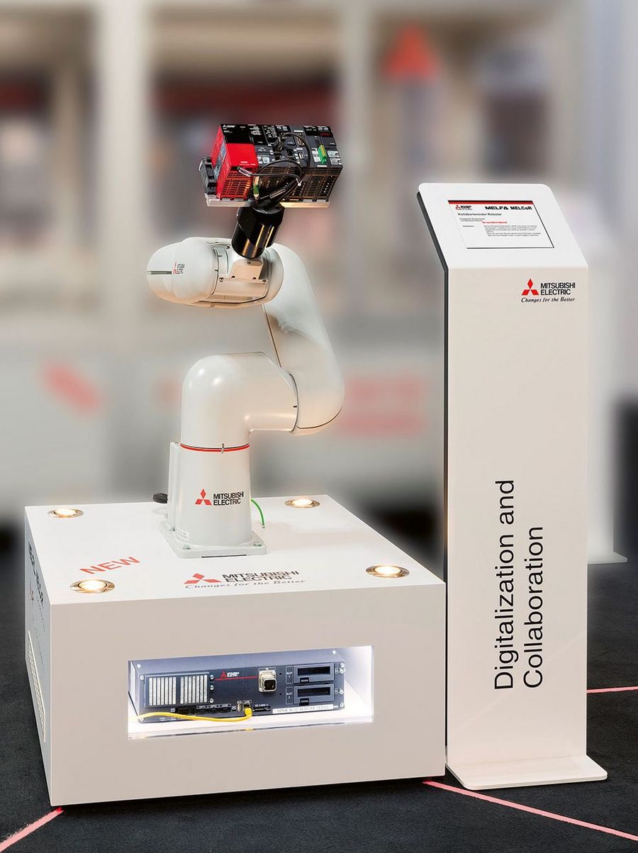 Kooperierender Roboter auf der SPS IPC DRIVES Kooperierender Roboter auf der SPS IPC DRIVES