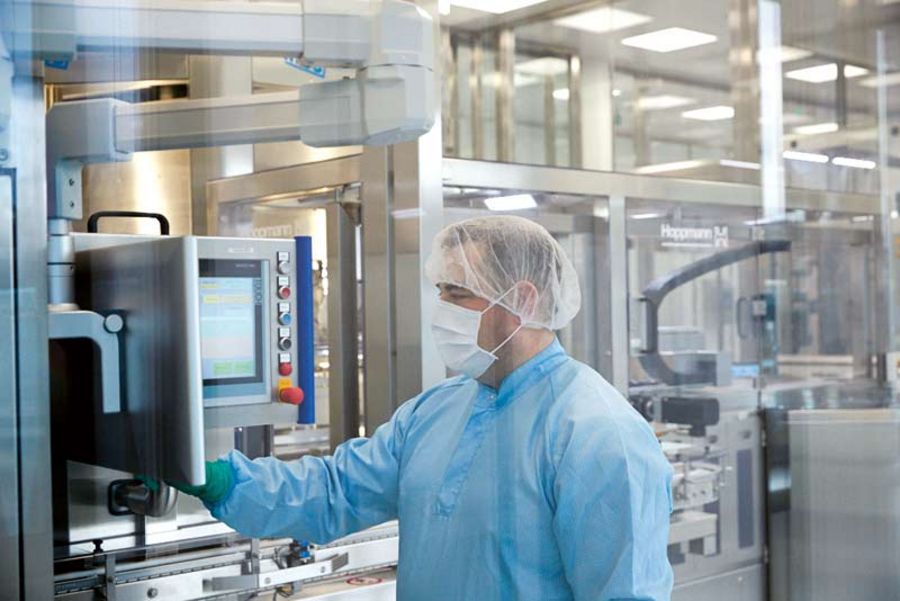Röchling Medical Fertigung im Reinraum
