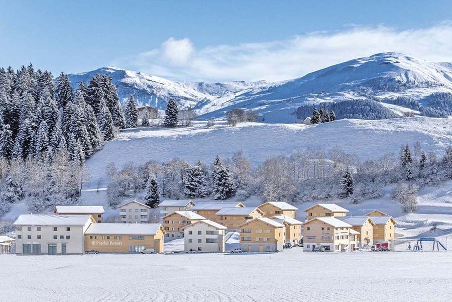 Die Landschaft rund um Pradas Resort eignet sich hervorragend für den Wintersport Die Landschaft rund um Pradas Resort eignet sich hervorragend für den Wintersport