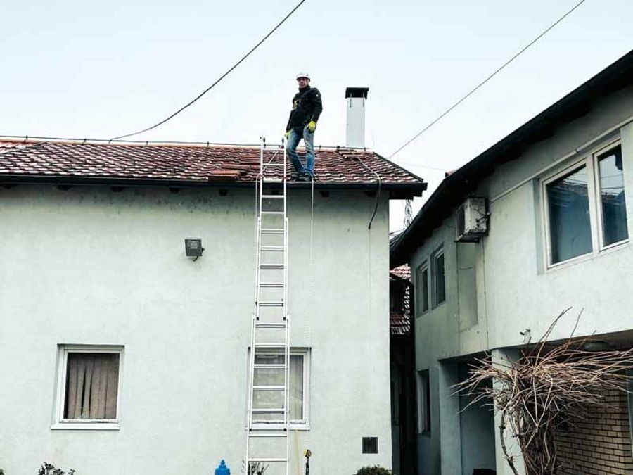 Solutions 30 PV-Installation