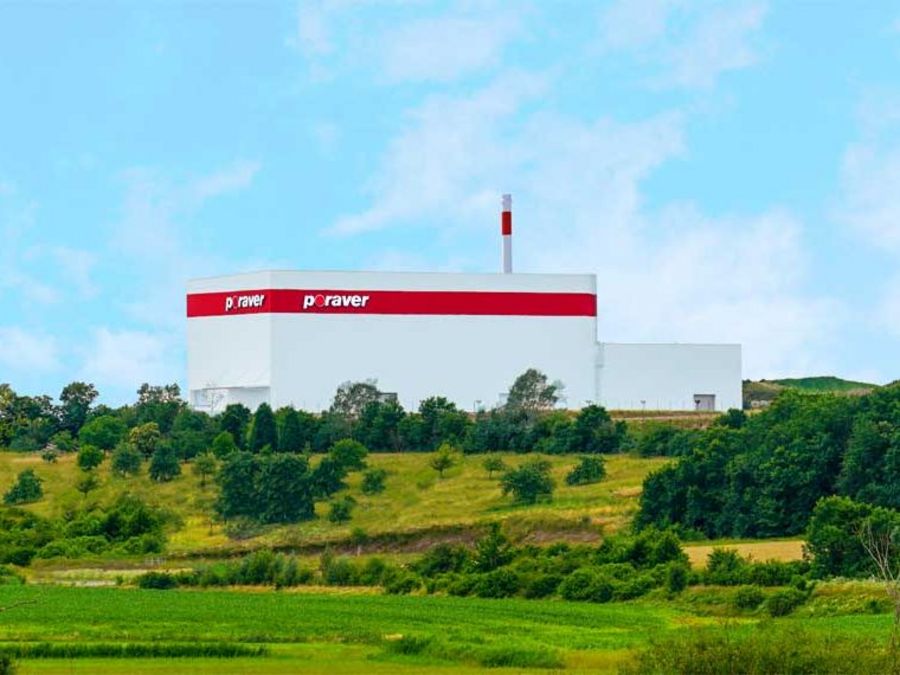 PORAVER - Das neue Werk in Schlüsselfeld