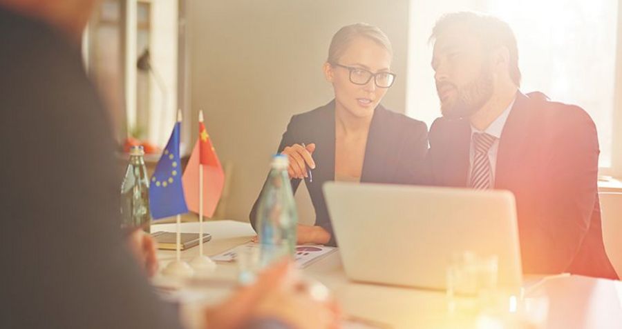 Viele Unternehmen agieren international. Für Konferenzen und Pressemitteilungen werden auch Eilübersetzungen angeboten Viele Unternehmen agieren international. Für Konferenzen und Pressemitteilungen werden auch Eilübersetzungen angeboten