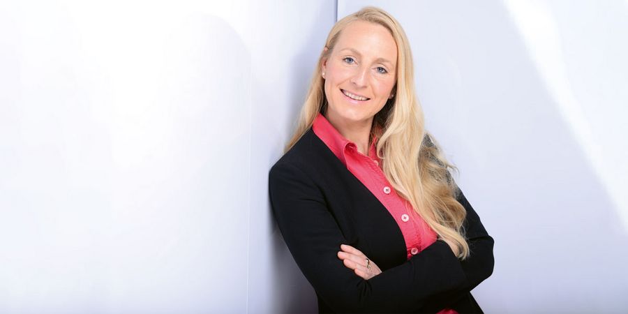 Anja Knoll, Geschäftsführerin der Tinglev Elementfabrik GmbH Anja Knoll, Geschäftsführerin der Tinglev Elementfabrik GmbH