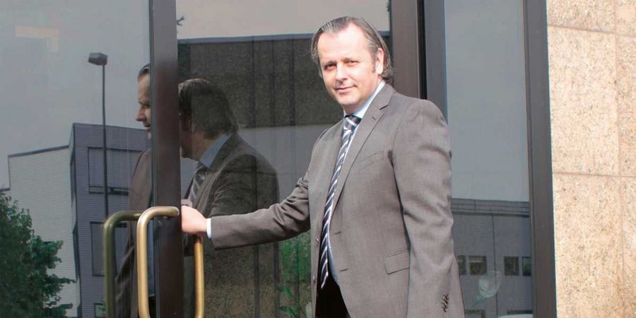Norbert Grundmann, Geschäftsführer der ZVG Zellstoffvertriebs GmbH & Co. KG Norbert Grundmann, Geschäftsführer der ZVG Zellstoffvertriebs GmbH & Co. KG