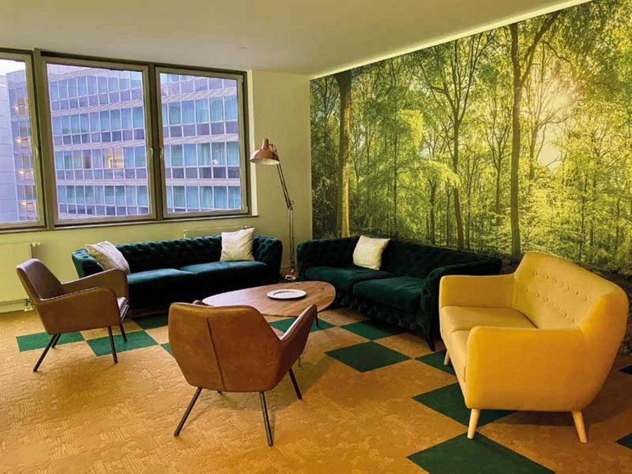 CROWDFOX Loungebereich