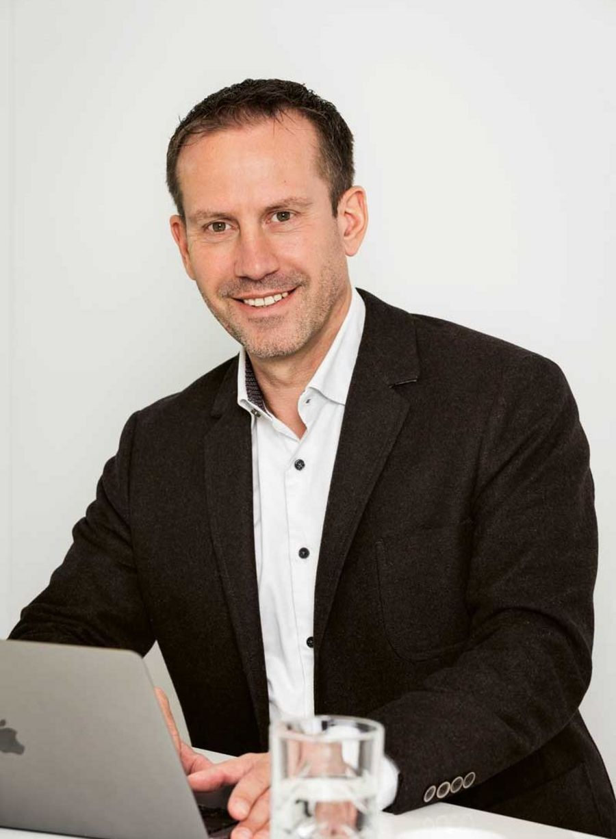 Thomas Grübel, Gründer und CEO der GOVECS AG Thomas Grübel, Gründer und CEO der GOVECS AG