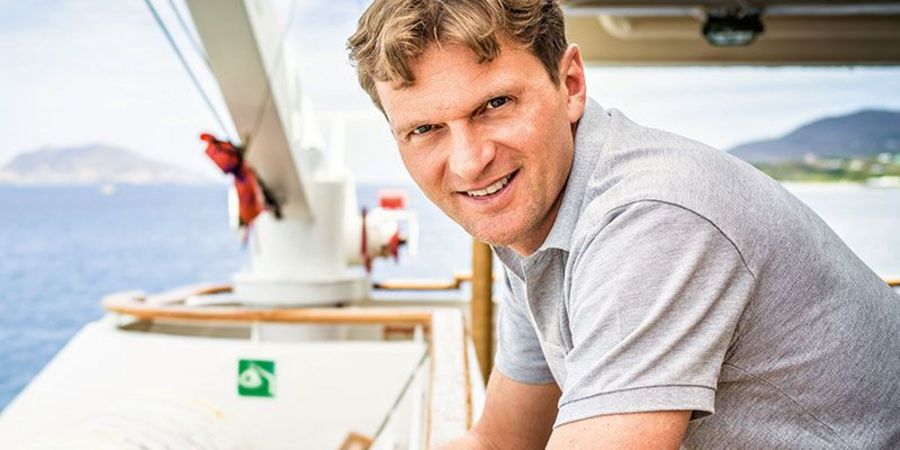 Feiern und Tagen auf See