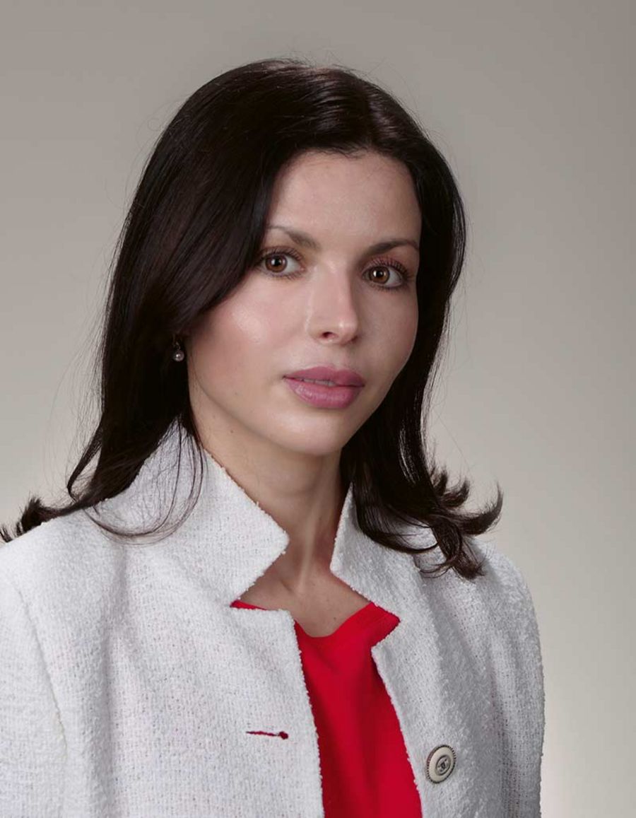 Marina Lugova, CFO und Board Director der Synbias Pharma AG Marina Lugova, CFO und Board Director der Synbias Pharma AG