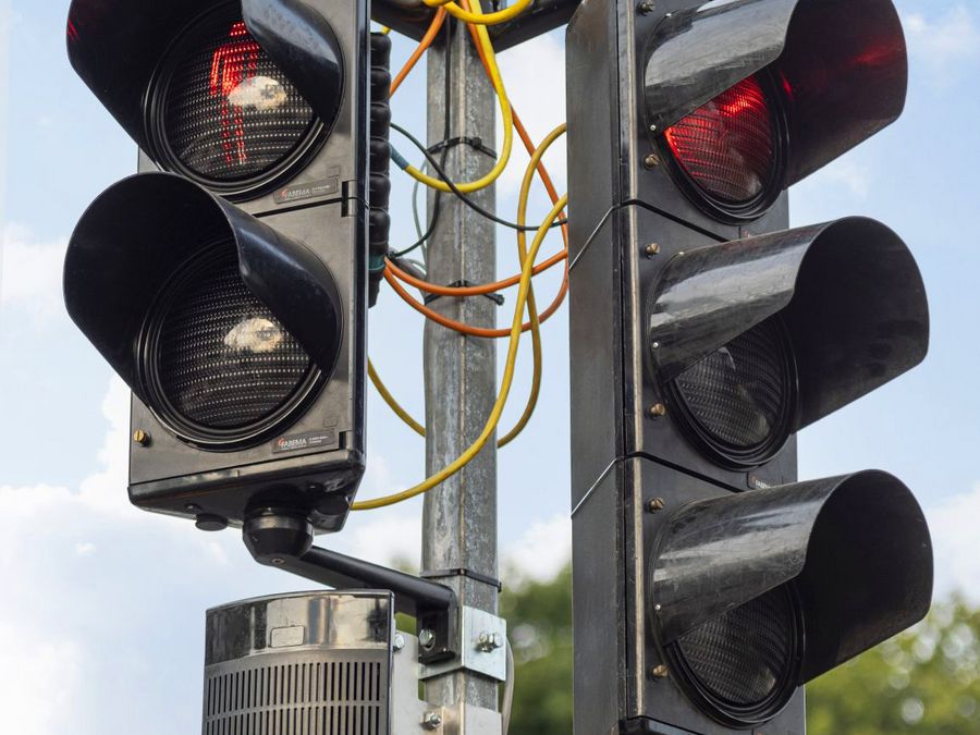 Blinden- und Sehbehindertentechnik für mobile Ampelanlagen - Der neue Standard in der Mobilität.