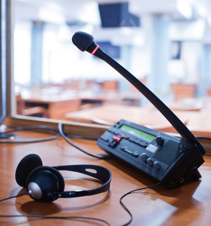 Fachübersetzungen im B2B-Bereich Fachübersetzungen im B2B-Bereich