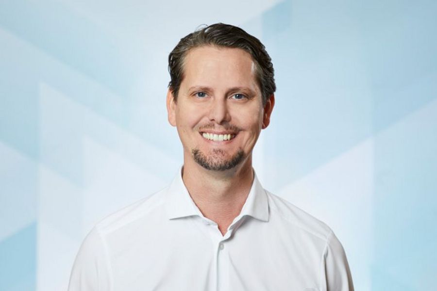 Harald Josef Ollinger, Vice President Marketing/Retail & Solutions der KOMSA AG