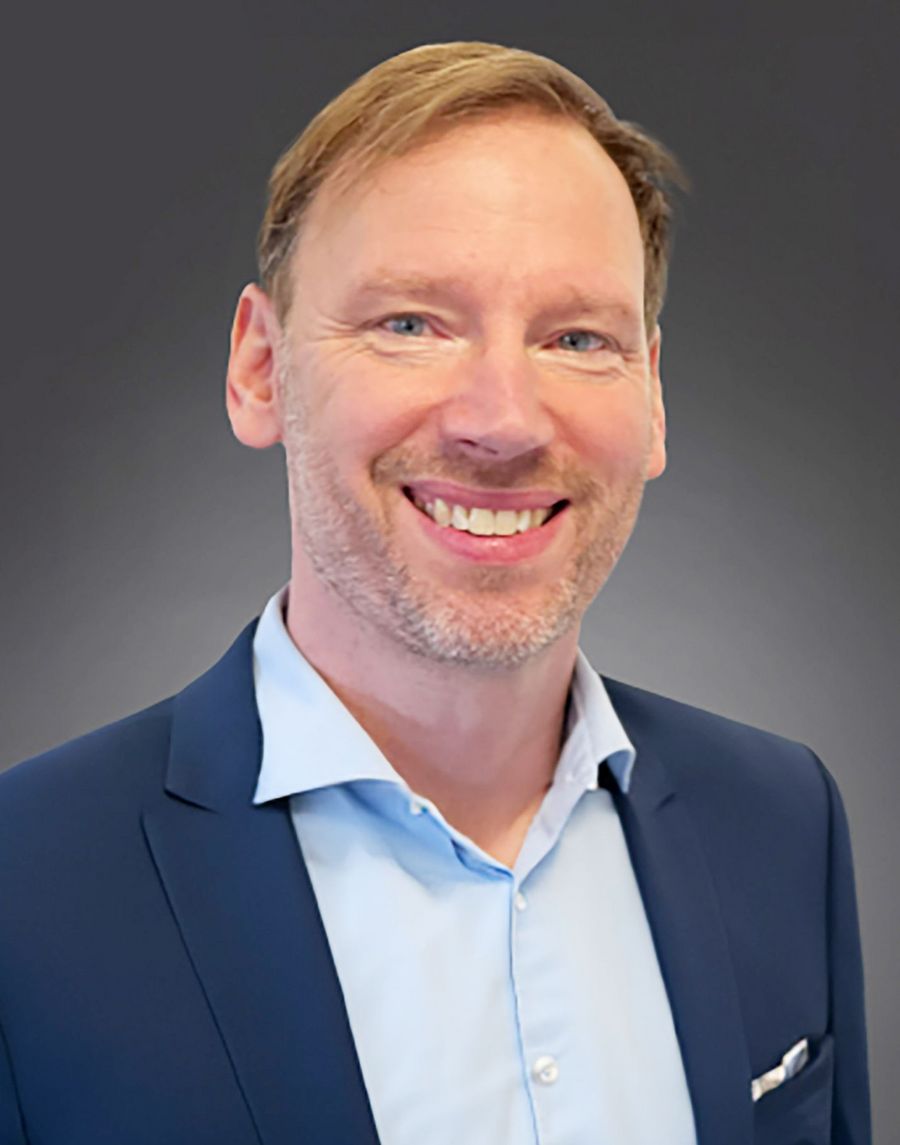 Oliver Niemann, Geschäftsführer, über die Drive Medical GmbH & Co. KG Oliver Niemann, Geschäftsführer, über die Drive Medical GmbH & Co. KG