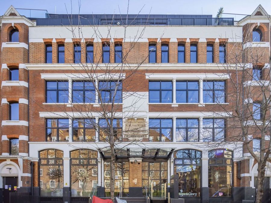 Aluminium zur Wärmedämmung: Warum Unternehmen auf Fenster und Türen aus Alu setzen sollten