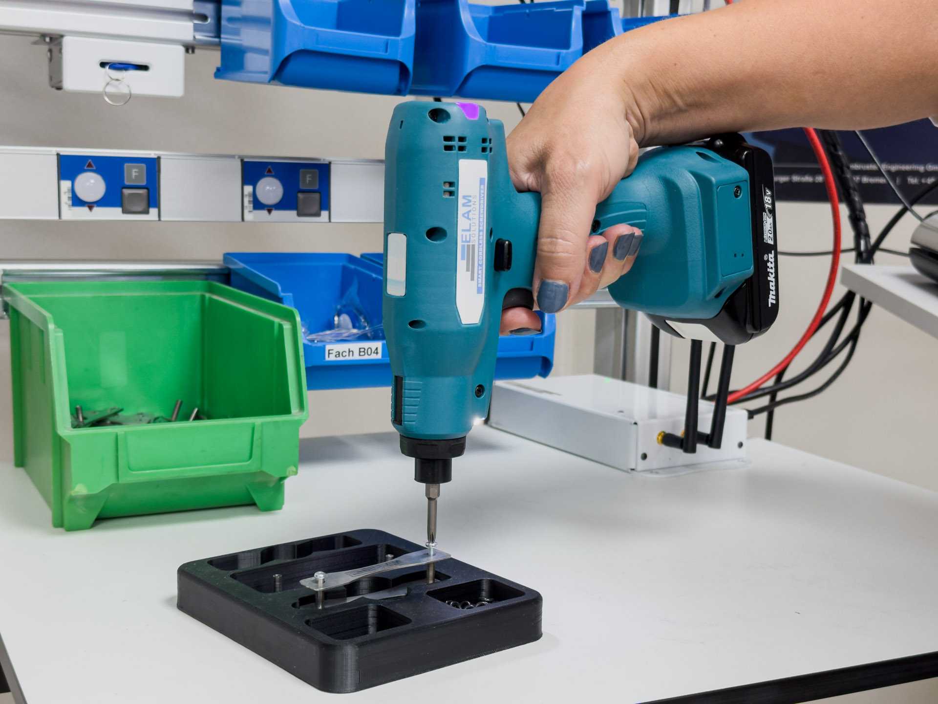 SMACO 8 - Smart Cordless Screwdriver