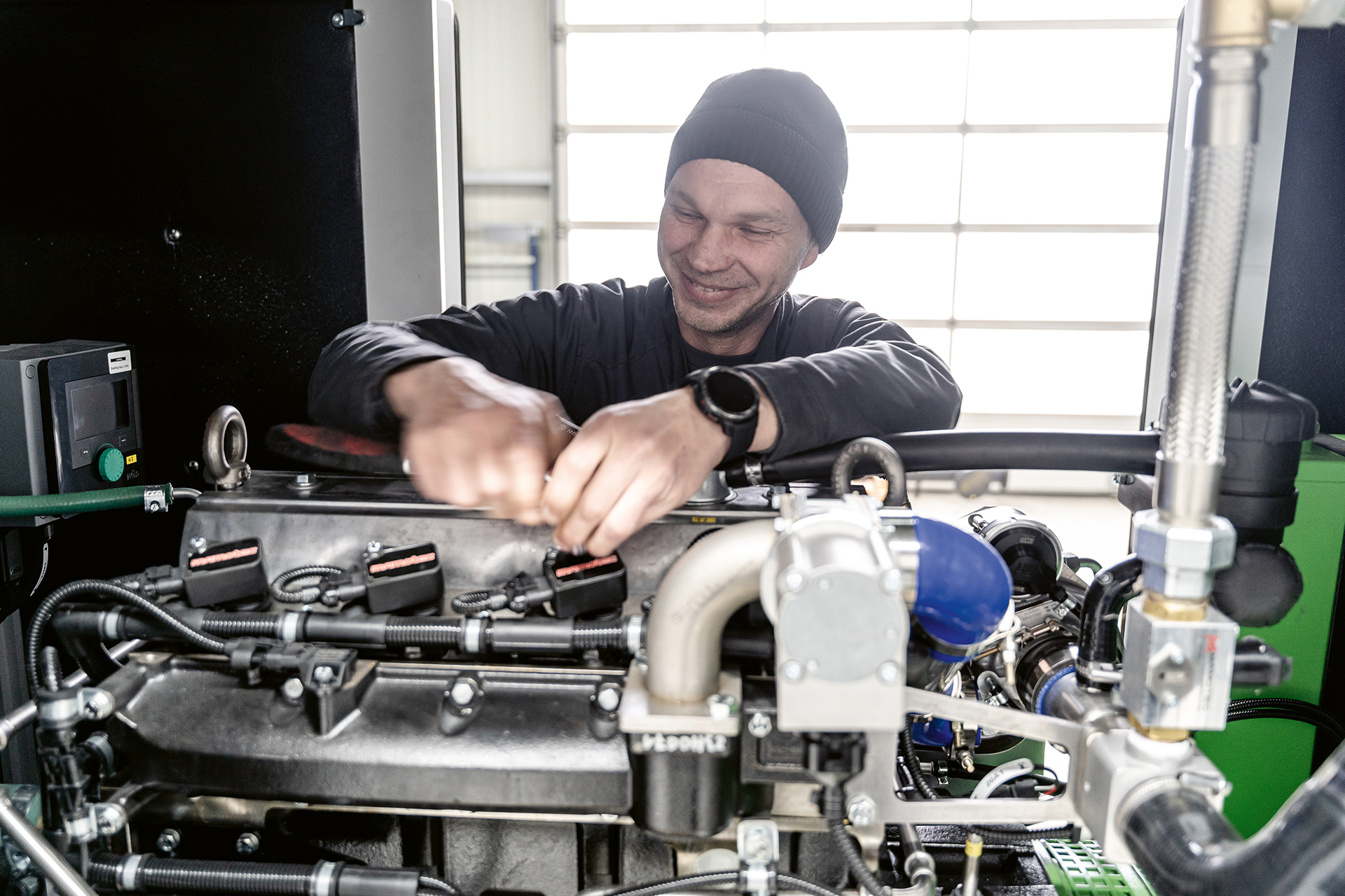 edel Energietechnik GmbH Servicemitarbeiter edel Energietechnik GmbH Servicemitarbeiter