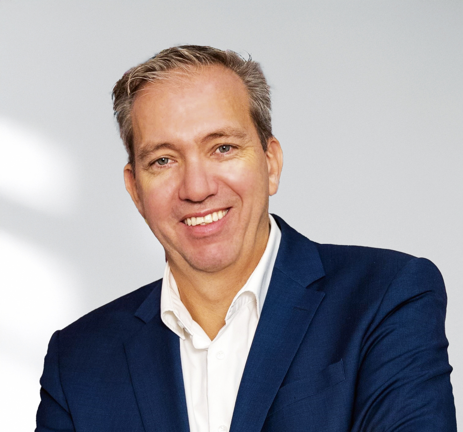 Andreas Schlüter, Erster Hauptgeschäfts-führer (CEO) der Knappschaft Kliniken GmbH Andreas Schlüter, Erster Hauptgeschäfts-führer (CEO) der Knappschaft Kliniken GmbH