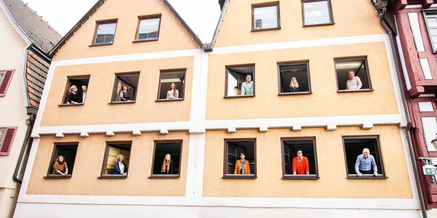 adesion Factoring GmbH Sitz 