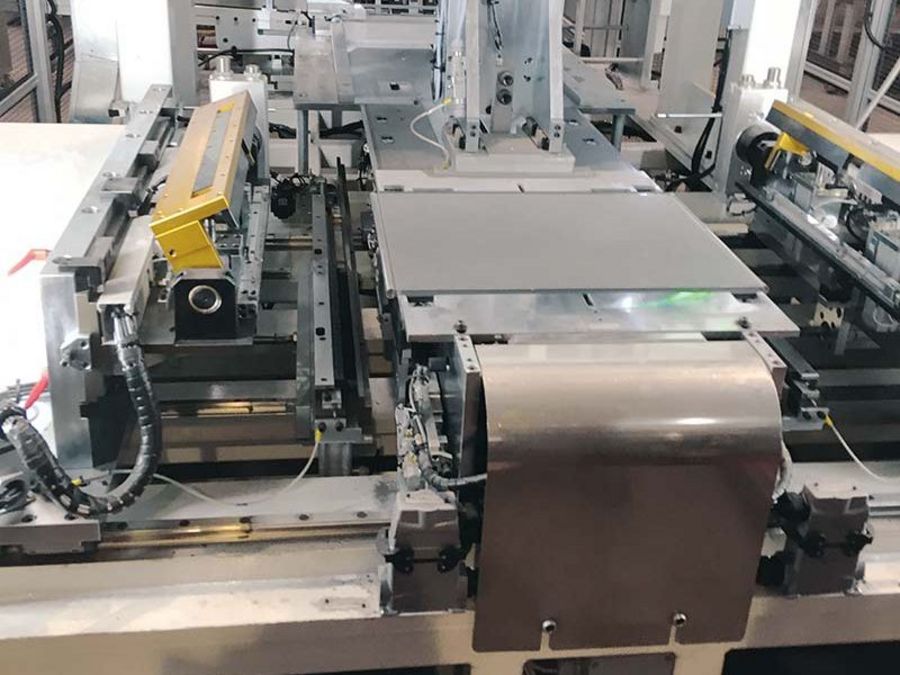 Modine Austria Faltmaschine Modine Austria Faltmaschine