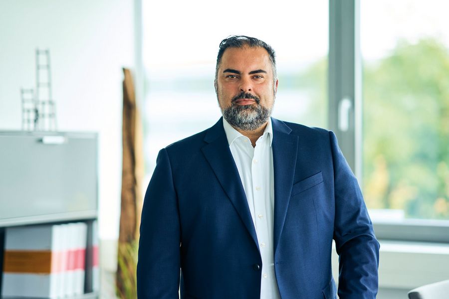 Antonio Benavides, Prokurist & Head of Human Resources der RSI Blitzschutzsysteme GmbH Antonio Benavides, Prokurist & Head of Human Resources der RSI Blitzschutzsysteme GmbH