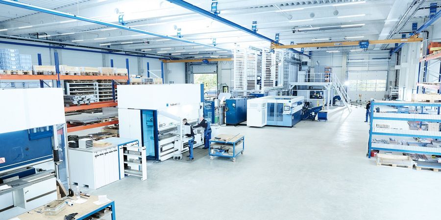 Vier Säulen, ein Fundament