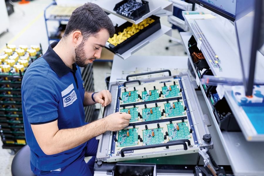 J. Schneider Elektrotechnik GmbH Elektronikfertigung J. Schneider Elektrotechnik GmbH Elektronikfertigung