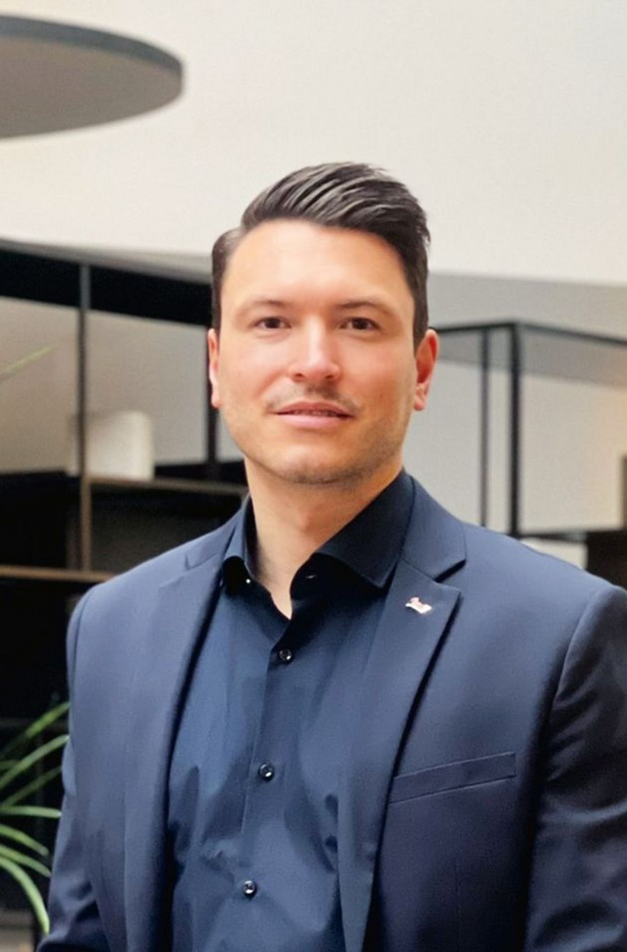 Erwin Thomas Schiegl, Kaufmännischer Leiter & Prokurist der Alphatec Schaltschranksysteme GmbH Erwin Thomas Schiegl, Kaufmännischer Leiter & Prokurist der Alphatec Schaltschranksysteme GmbH