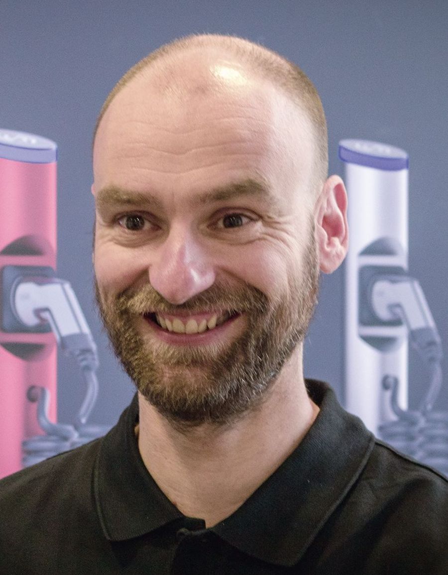 Sebastian Hellmich, Geschäftsführer der hesotec gmbh Sebastian Hellmich, Geschäftsführer der hesotec gmbh