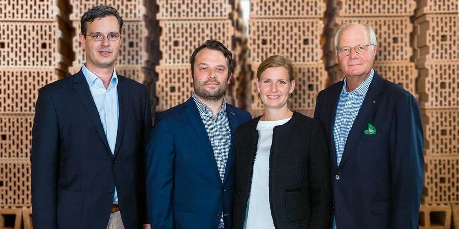 Das Management-Team der August Lücking GmbH & Co KG Das Management-Team der August Lücking GmbH & Co KG