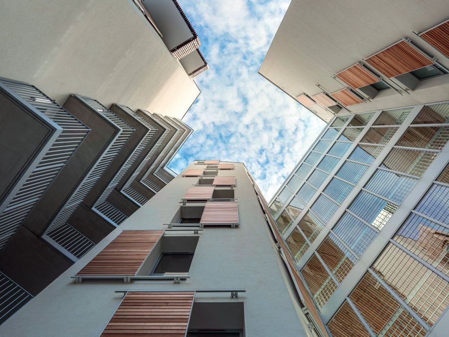 Moderner Sonnenschutz in vielen Varianten Moderner Sonnenschutz in vielen Varianten