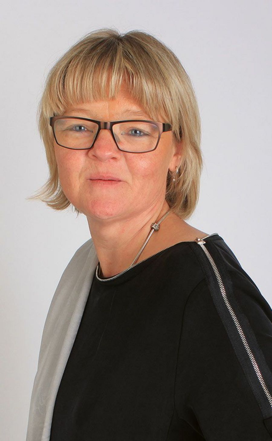 Petra Debus, Geschäftsführerin der LadySet Schüssler + Zachmann GmbH Petra Debus, Geschäftsführerin der LadySet Schüssler + Zachmann GmbH