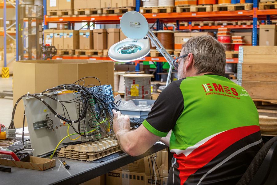 Emes Kabel GmbH Produktion Emes Kabel GmbH Produktion
